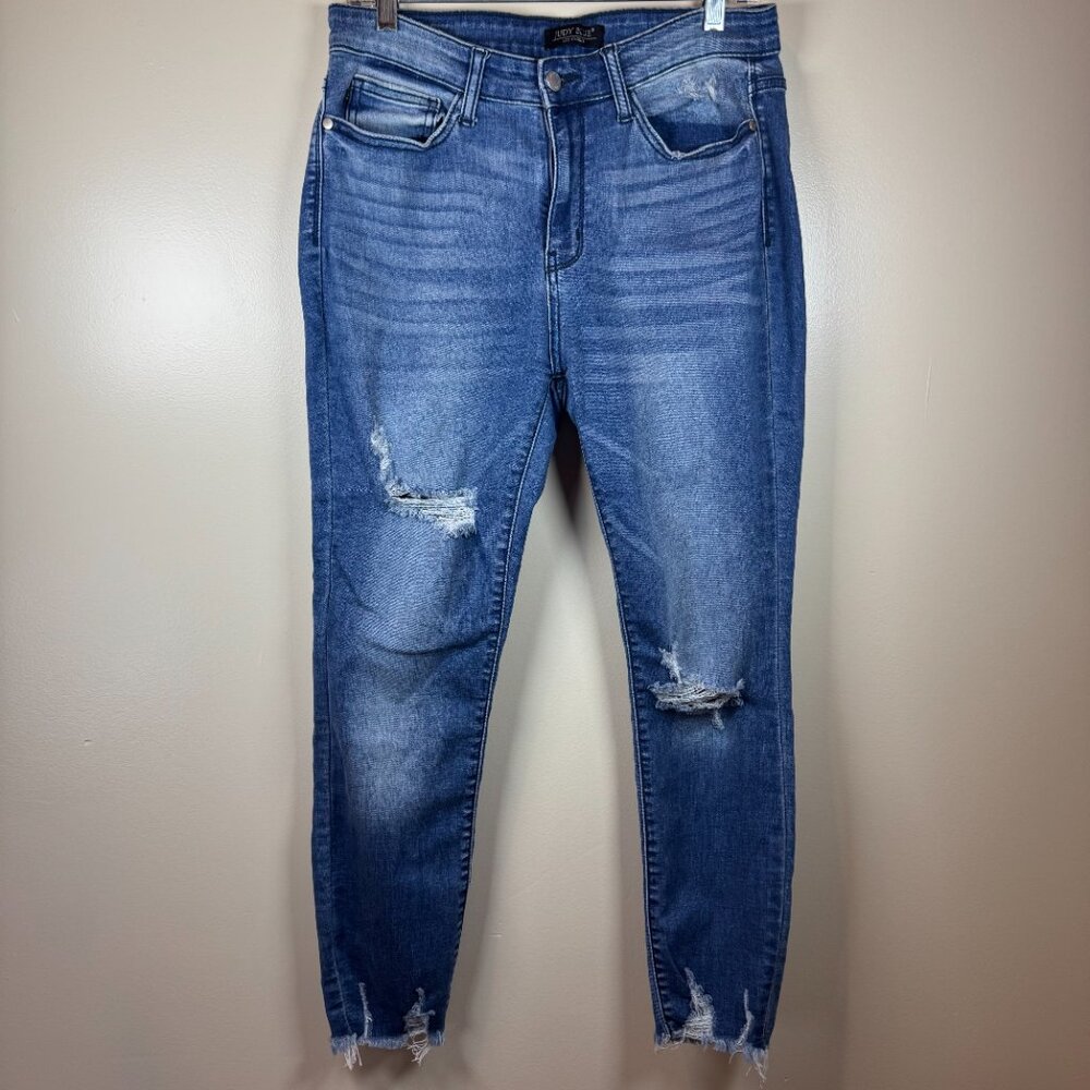 Judy Blue Skinny Fit  Medium Wash Distressed Jeans Womens Size 11/30
